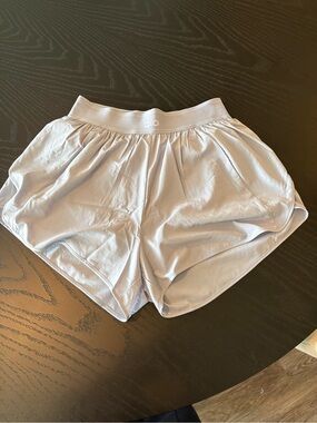 ALO Yoga Women's Light Lavender Athletic Shorts